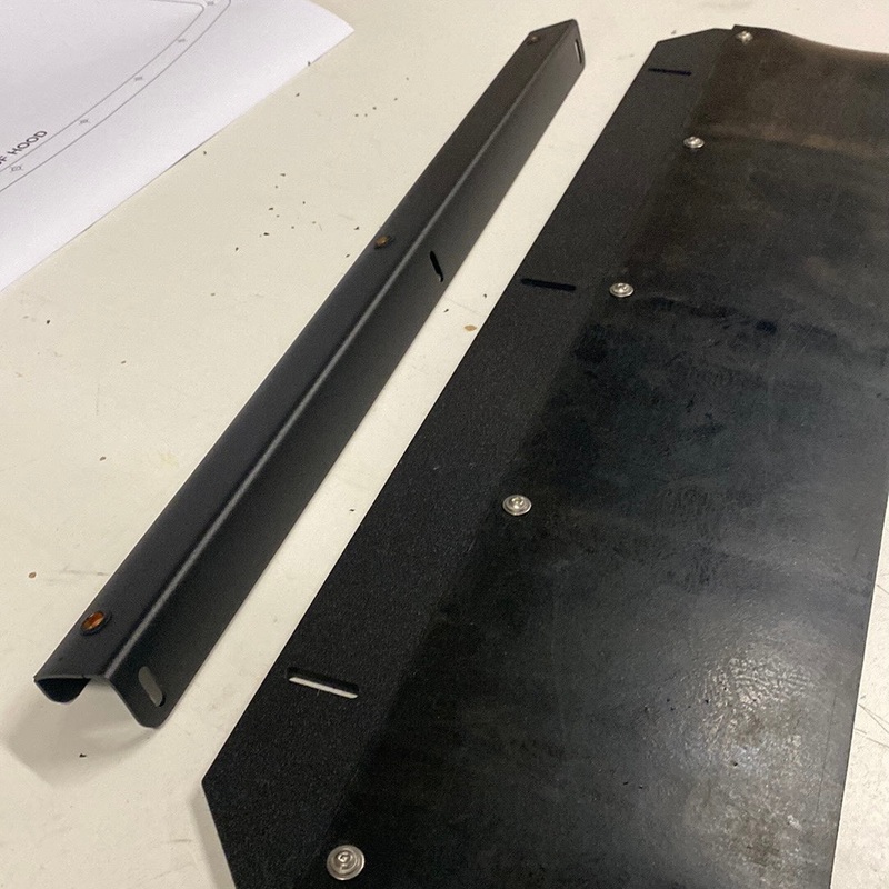 Chassis Mounted Splitter – Lower Radiator Sealing panel